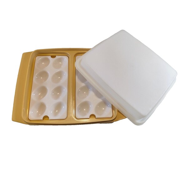 Vintage Tupperware Deviled Egg Keeper 723-3 Carrier & Lid 722-3 Egg Tray 665-4 - Picture 1 of 10